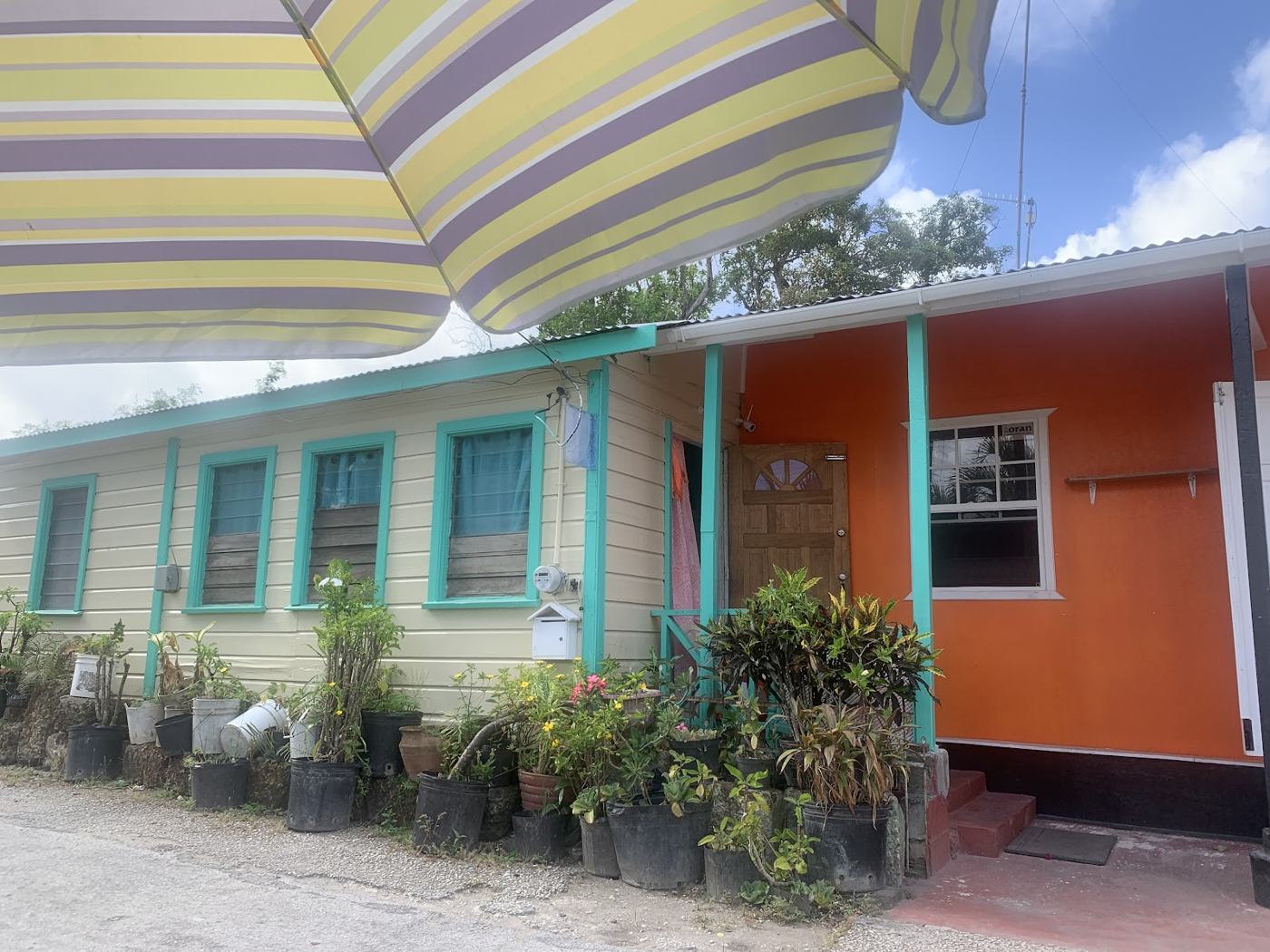 Storefront of Duchess Catering Inc.